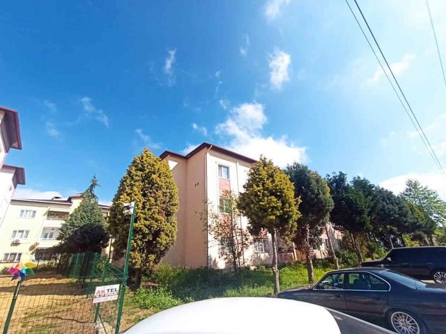 REMAX DREAM'DEN ATAEVLER MAHALLESI'NDE, PRESTIJLI BIR YAŞAM ALANI SUNAN SATILIK 3+1 DAIRE!
