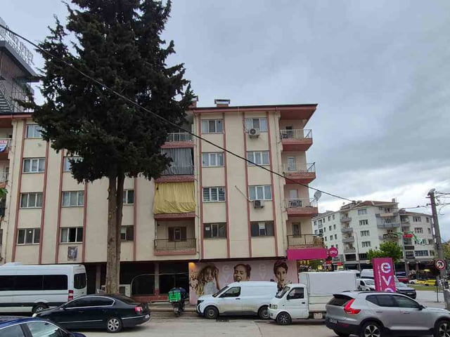 REMAX ADVANTAGE DEN DUMLUPINAR DA 3+1 FIRSAT DAIRE