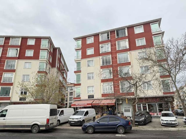 ALİPAŞA MAHALLESİ’NDE MERKEZİ KONUMDA SATILIK 3+1 DAİRE
