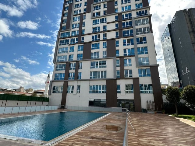 ŞERIFALI QUANT RESIDENCE’DA KİRALIK MODERN 2+1 DAIRE
