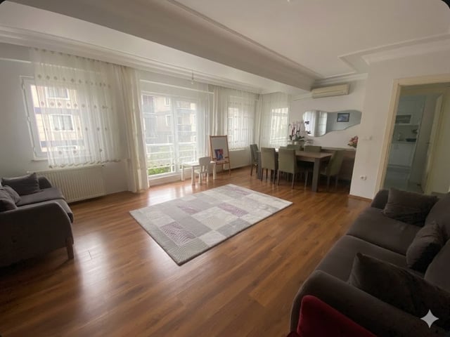 ÜMRANIYE ESENEVLERDE MASRAFSIZ 3+1, EBEVEYN BANYOLU - NET 110M²