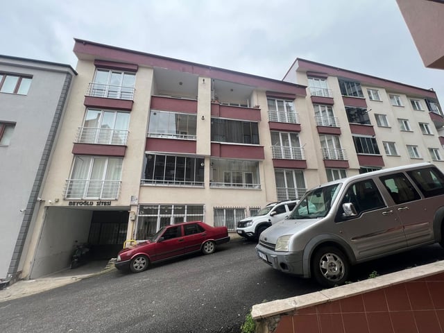 YEŞILTEPE MAHALLESI SATILIK 3+1 DOĞAL GAZLI, ASANSÖRLÜ DAIRE