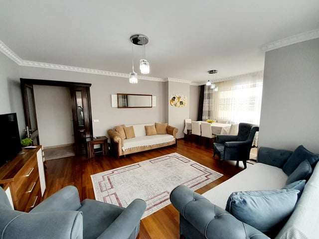 TAŞDELEN MERKEZ’DE 145 M2 EBEVEYN BANYOLU 3+1 LÜKS DAİRE