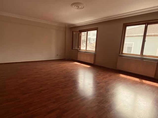 REMAX ASHİLL , BEYLERBEYİ MERKEZ,ŞOK MARKET SOK,3+1 KİRALIK DAİRE