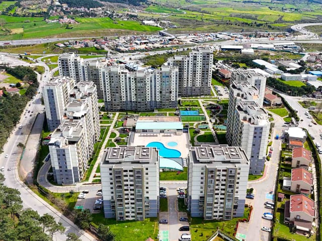 SATILIK 4+1 LÜKS DAIRE PENTHOUSE (GENIŞ TERASLI)