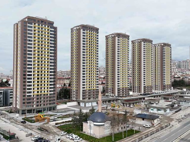 RE/MAX LEVEL’DEN BAYRAKTAR ADRES ANKARA KONUTLARI’NDA SATILIK 4 + 1