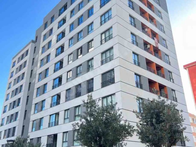 METROYA YAKIN KIPTAŞ KIRAZ EVLER DE 2+1 KAPALI MUTFAK SATILIK DAIRE.
