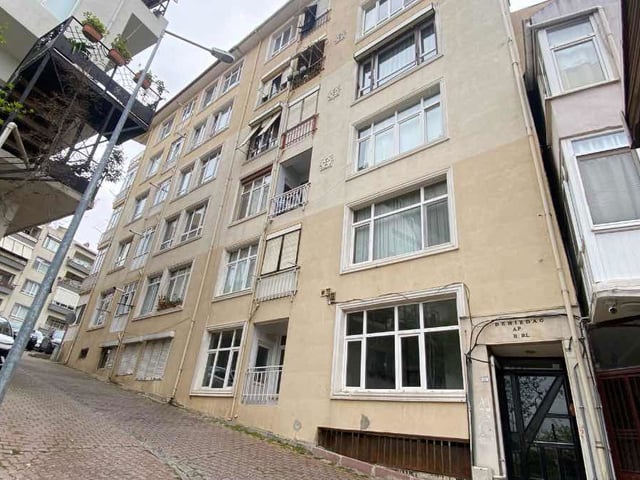 KOCAELİ-DARICA SAHİLE YAKIN SATILIK 2+1 DAİRE
