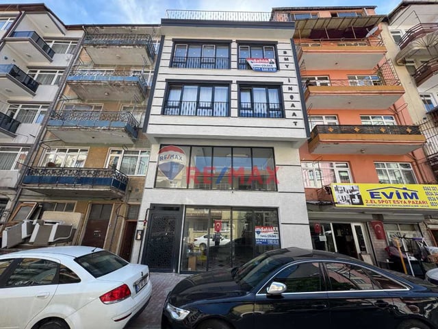 İZMİT KADIKÖY MAH SIFIR SATILIK GENİŞ 3+1 ÇATI DUBLEKS DAİRE