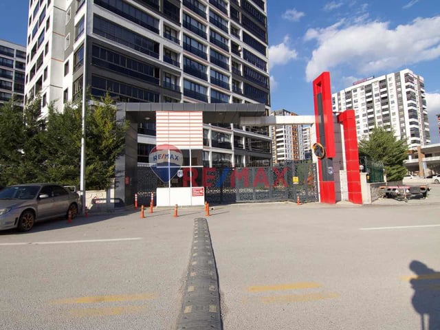 CUMHURIYET MAHALLESİ, CITY LIFE KONUTLARI'NDA KİRALIK 4+1