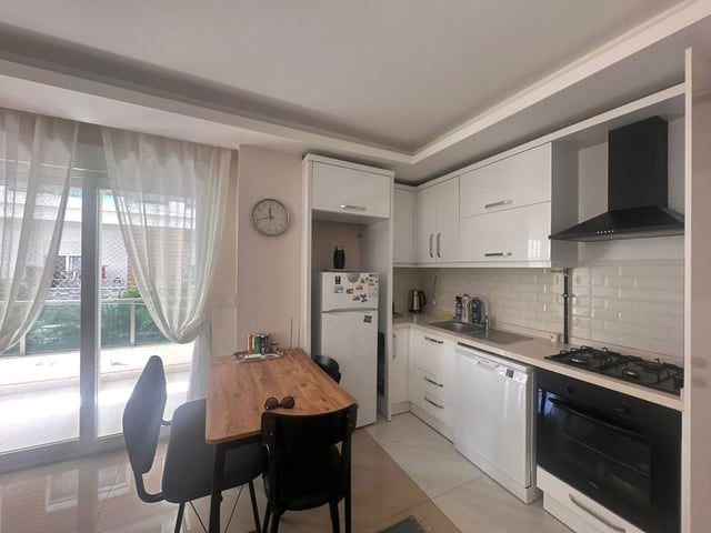 HAVUZLU SITE, KAPALI OTOPARK, GÜVENLIK, EŞYALI 2+1