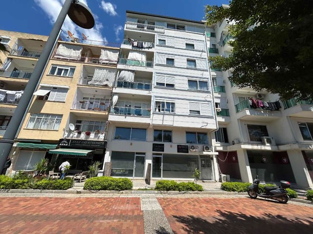 AŞAĞI PAZARCI'DA IRMAK MANZARALI  FULL EŞYALI 1+1 KİRALIK DAİRE