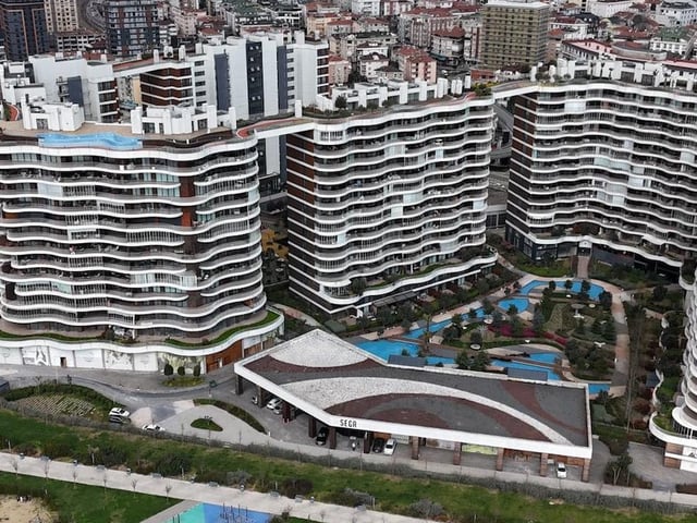 GÖL MANZARALI BLUE LAKE H BLOK STÜTYO DAİRE