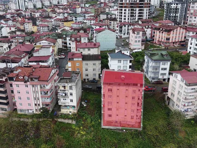 BUCAK MAHALLESİ’NDE GENİŞ KULLANIMLI -SATILIK 2+1 DAİRE