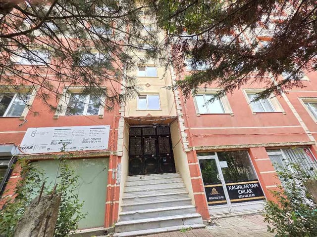 REMAX KAYA BEYLİKDÜZÜ GÜRPINAR KENTSEL DÖNÜŞÜMDE 2+1 FIRSAT DAİRE