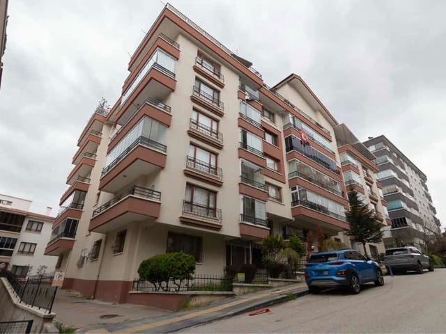 AKPINAR’DA FERAH TERASLI SATILIK 5+1 DUBLEKS DAİRE
