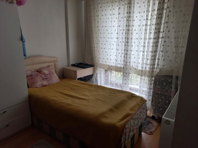 KARABÜK 100.YIL MH. İNTERKON VADİ EVLERİ SATILIK 1+1 KİRACILI
