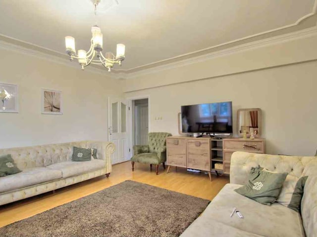 REMAX BEYAZ 75.YIL MAHALLESİNDE 120 M2 NET SATILIK 3+1 ARAKAT DAİRE
