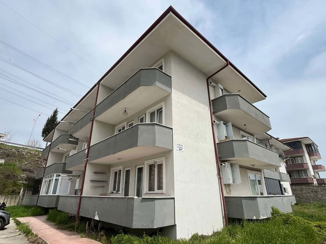 GENİŞ, ARA KAT, YENİ EŞYALI, 2+1 DAİRE