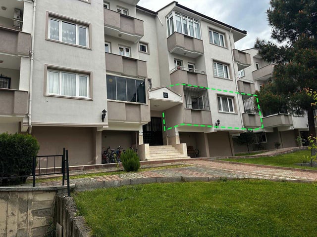 REMAX ADVANTAGE 'DAN ÇAMLICA MH. 3+1 SATILIK DAİRE