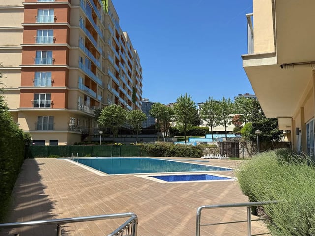 SURYAPI TİLİA'DA YATIRIMLIK 1+1 BAHÇE KATI DAİRE