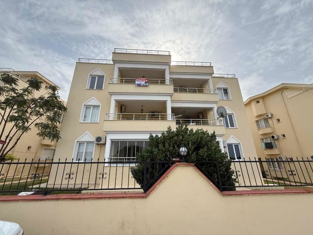 ROYAL BLUE SITESI’NDE DENIZ MANZARALI 3+1 DUBLEKS | GÜVENLIKLI SITE İÇERISINDE GENIŞ BALKONLU