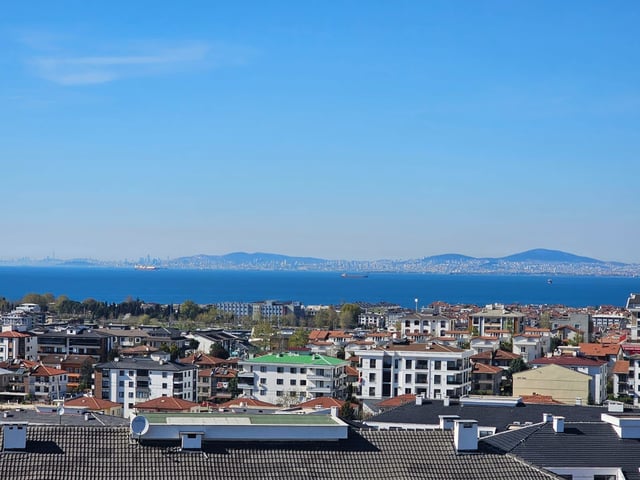 REMAX 'DAN VADİŞEHİR'DE FUL DENİZ MANZARALI SATILIK 3+1 DAİRE