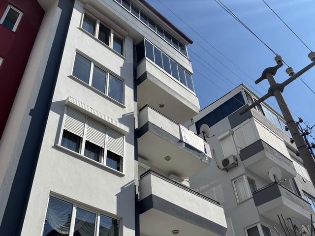 REMAX MID'DEN SITKI YIRCALI CADDESINDE KİRALIK 3+1 DAIRE