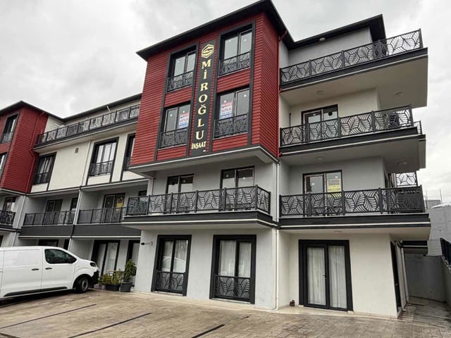 BAŞİSKELE SERDAR MAH. SATILIK 4+1 DOĞA&DENİZ MANZARALI DAİRE