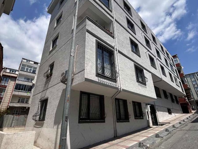 REMAX GALA BAĞCILAR KEMALPAŞA MAH ÇATI PİYESLİ SIFIR DAİRE