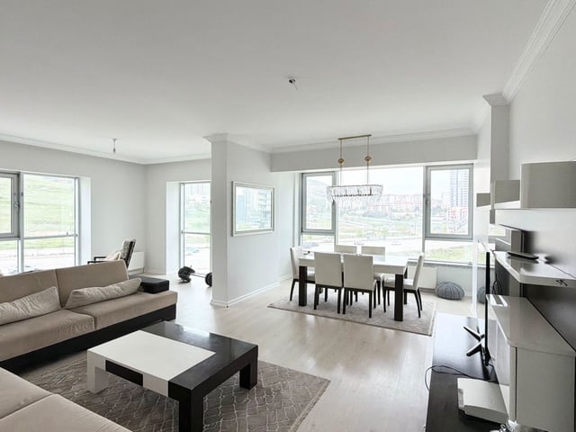 ESKİŞEHİR YOLU ÜZERİ AKMERKEZ SİTESİNDE SATILIK 4+1 DAİRE