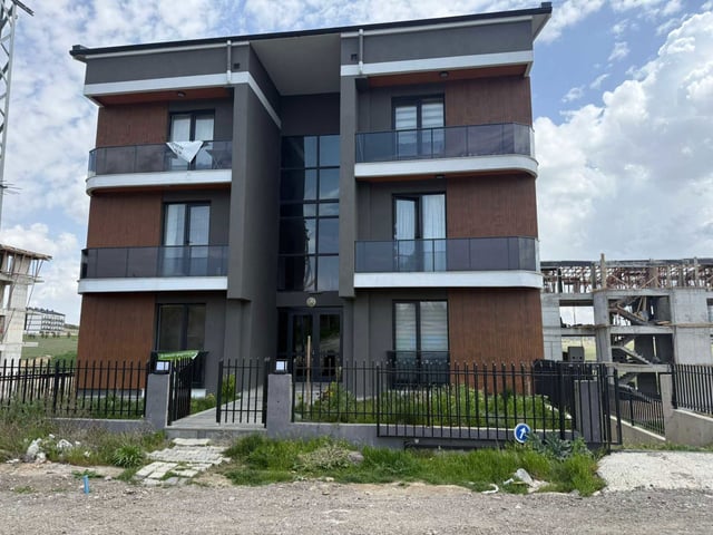 TAŞPINAR MAHALLESİ'NDE KİRALIK 2+1 EŞYALI DUBLEKS DAİRE