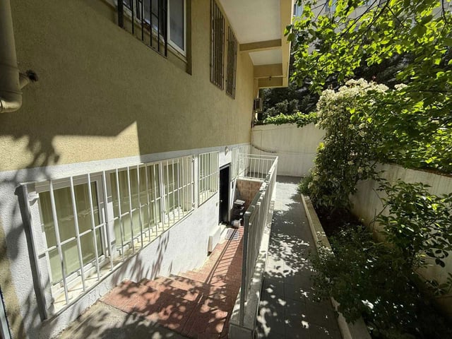 MERKEZİ KONUMDA,YALITIMLI, IÇİ TERTEMİZ KİRALIK DAİRE
