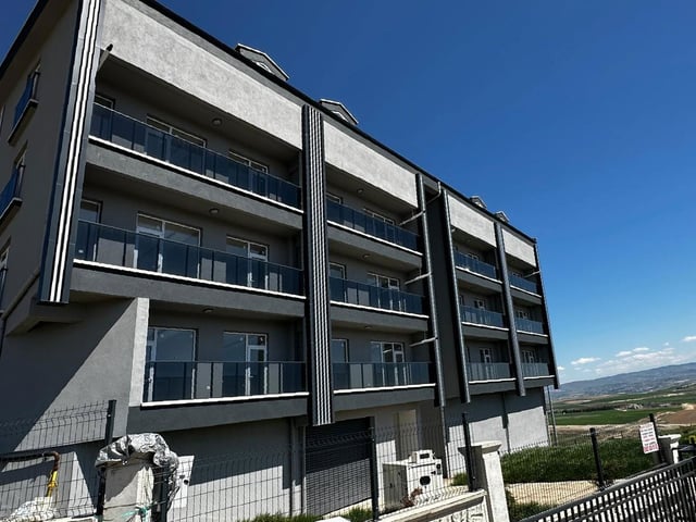 GÖLBAŞI, KIZILCAŞAR MAHALLESINDE 1+1 SIFIR DAIRE