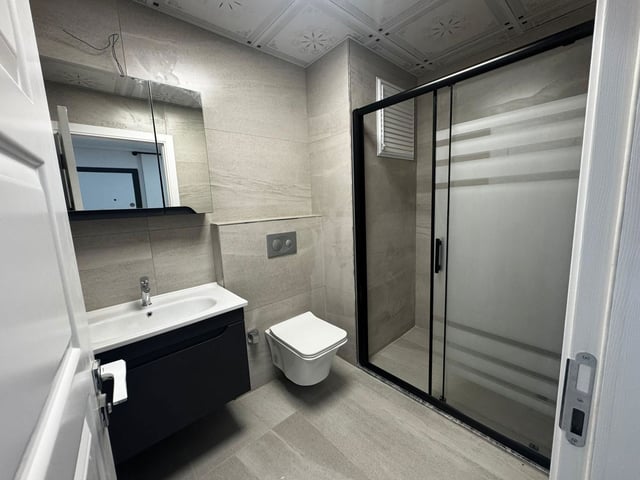 PENDİK D100 HATTI ÜZERİNDE KİRALIK EŞYALI 3+1 DAİRE