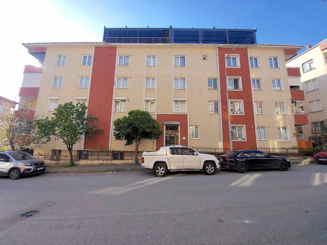 ÜMRANİYE ÇAKMAK'DA KİRALIK DAİRE 2+1 KAPALI OTOPARKLI