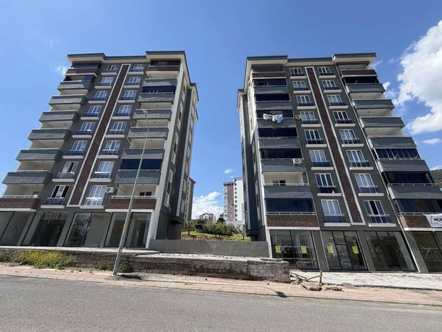 RE/MAX EDE'DEN ÜNGÜTTE 4+1 SATILIK DAİRE