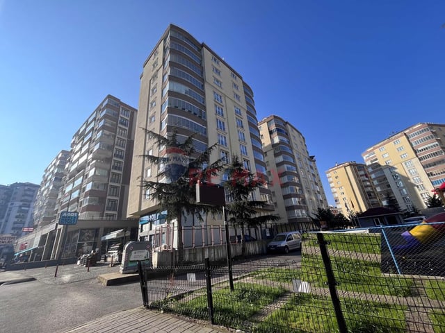 SATILIK DUBLEKS DAIRE 7+1 ÇUKURÇAYIR MERKEZINDE