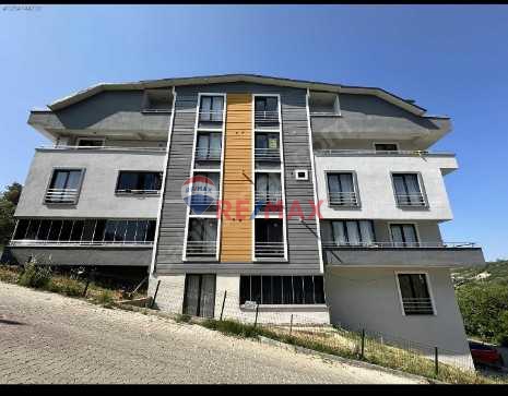 İZMİT KURU ÇEŞMEDE 3+1 ASANSÖRLÜ SIFIR DAİRE