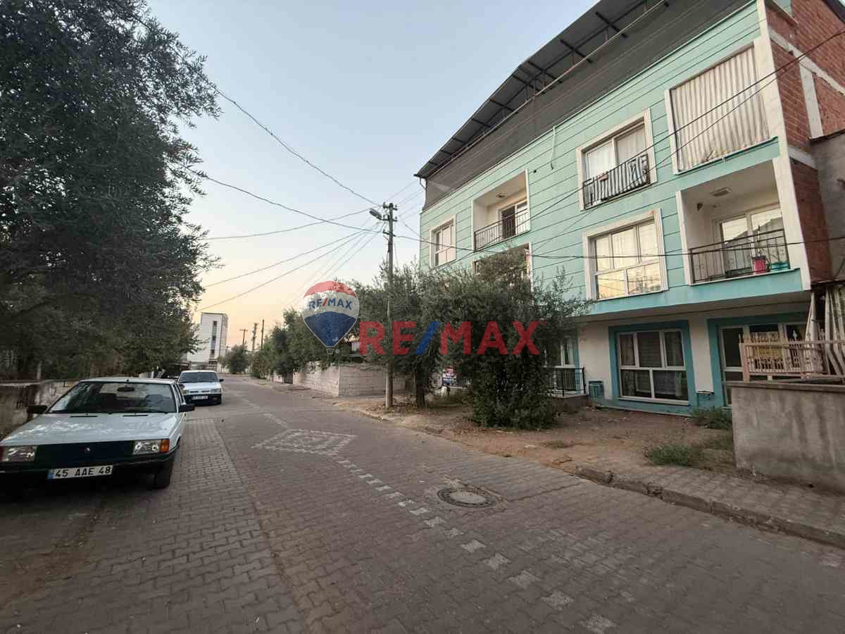AHMETLİ GÜLDEDE MAHALLESINDE EŞYALI SATILIK 1+1 DAIRE
