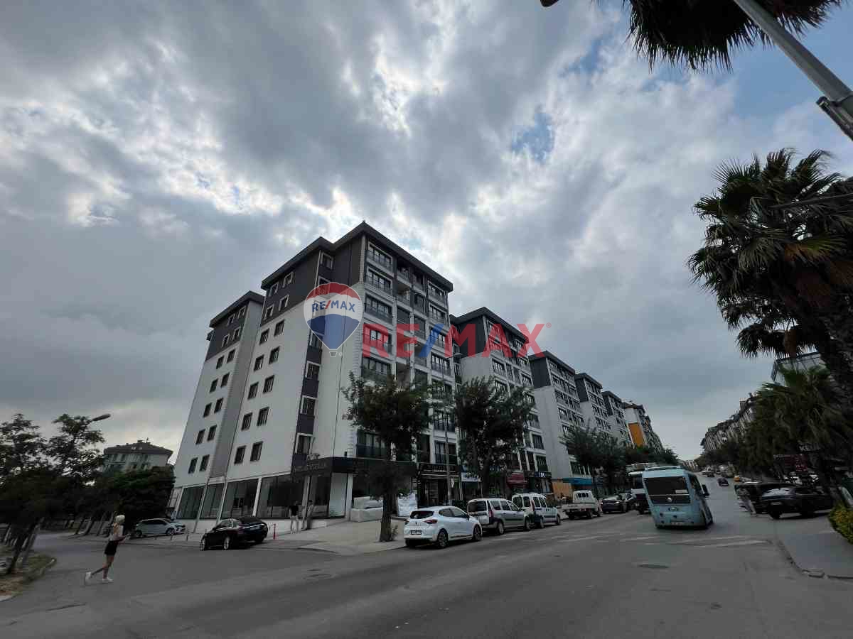 RE/MAX PRO YUNUS SERIN’DEN: BEYAZ İNCI SITESINDE KAÇIRILMAYACAK 3+1 DAIRE