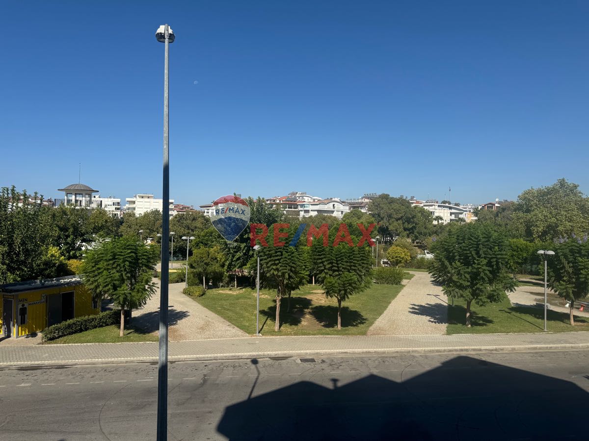 ÖRNEK MAHALLESİNDE IRMAK MANZARALI 2+1 SATILIK ARAKAT DAİRE
