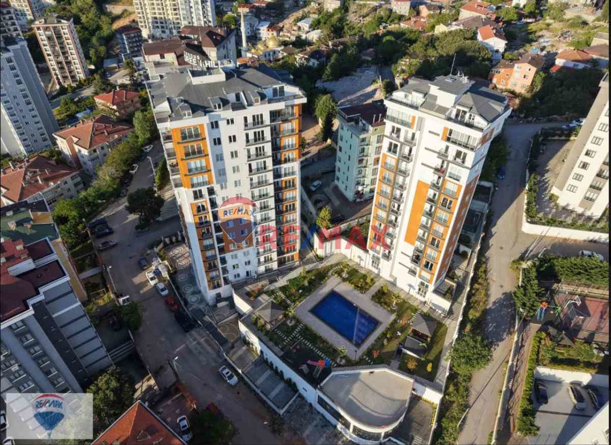 KARTAL YAKACIK DA ADALAR DENİZ MANZARALI 2+1 SATILIK SIFIR DAİRE
