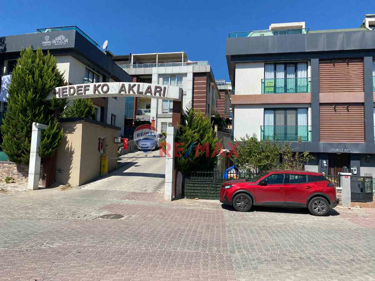 HEDEF KONAKLARI ARAKAT 3+1 150 M2