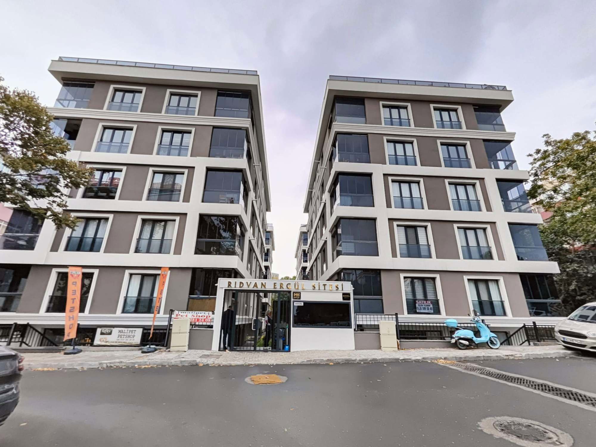 BAKIRKÖY INCIRLI'DE PRESTIJLI 4+1 SATILIK DUBLEKS