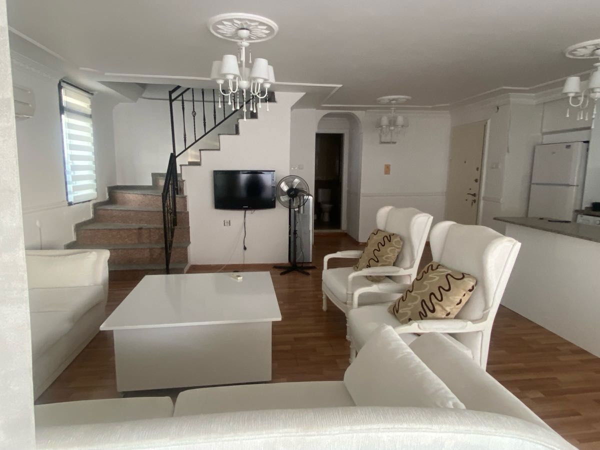 PLAJA 20 METRE EŞYALI KİRALIK DUBLEKS DAİRE