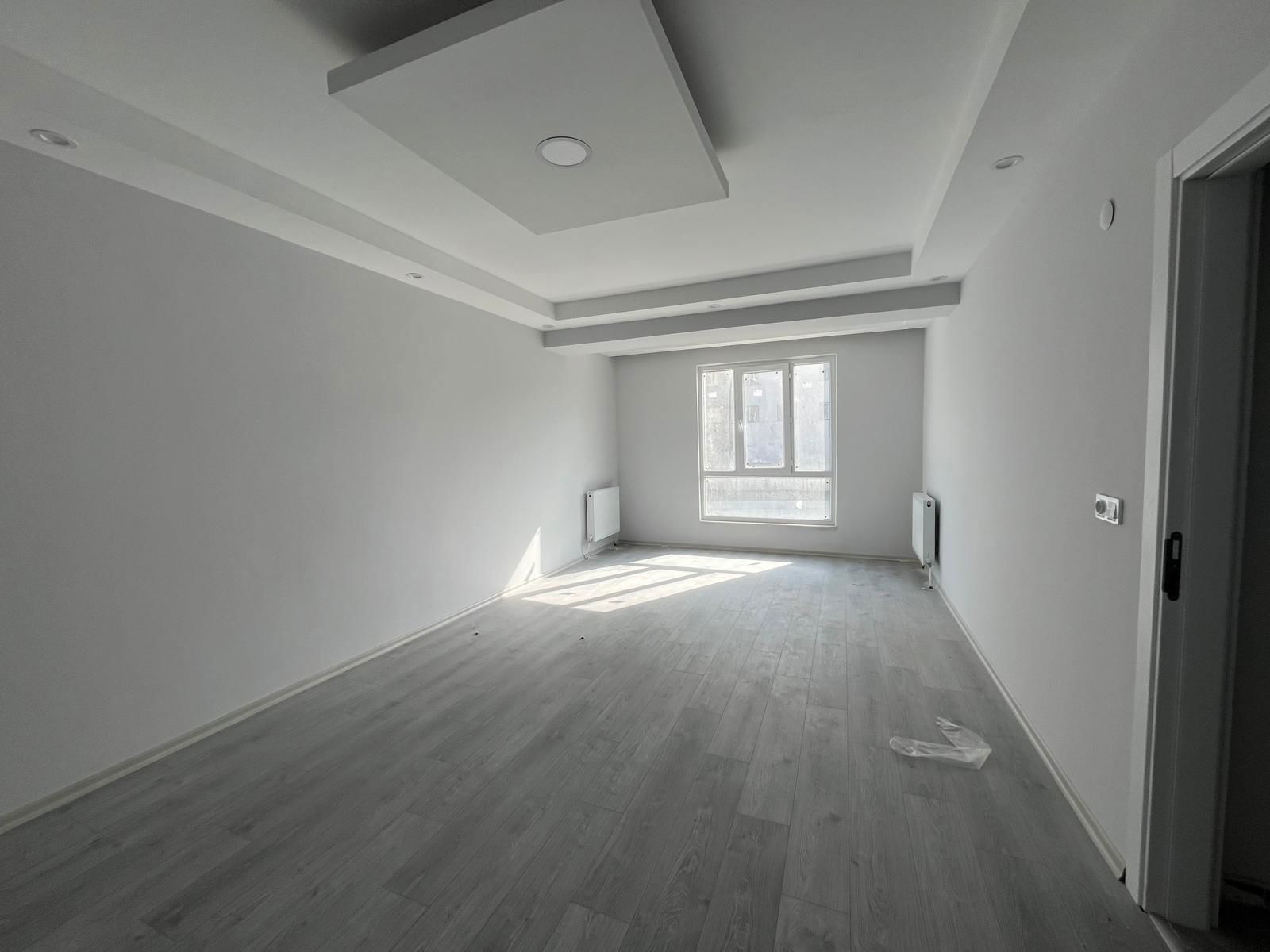 ÇERKEZKÖY İSTASYON MAHALLESINDE KIRALIK 2+1 SIFIR DAIRE