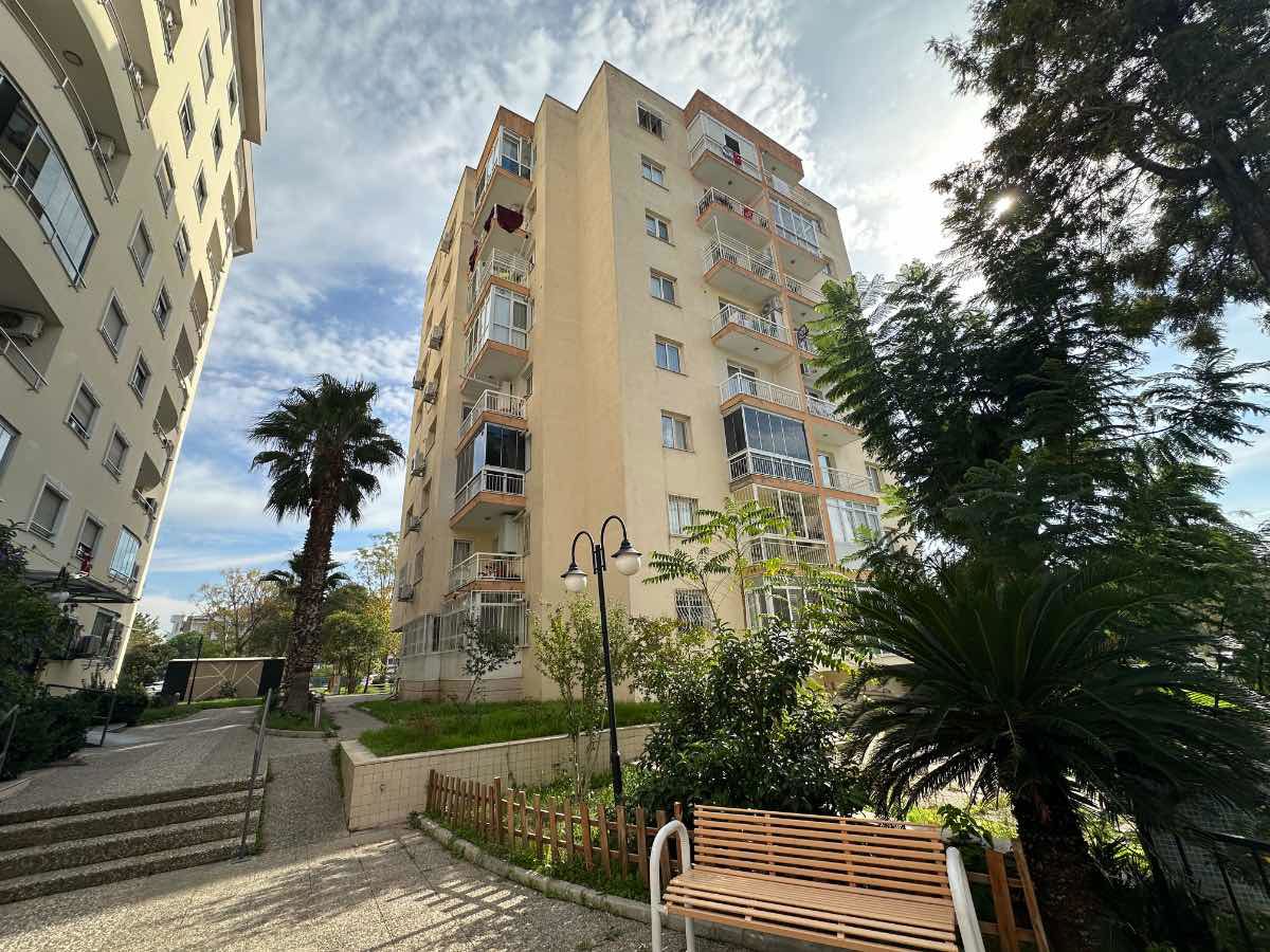 2 REMAX BEST'TEN BAYRAKLI SOĞUKKUYU'DA 3+1 SATILIK DAIRE