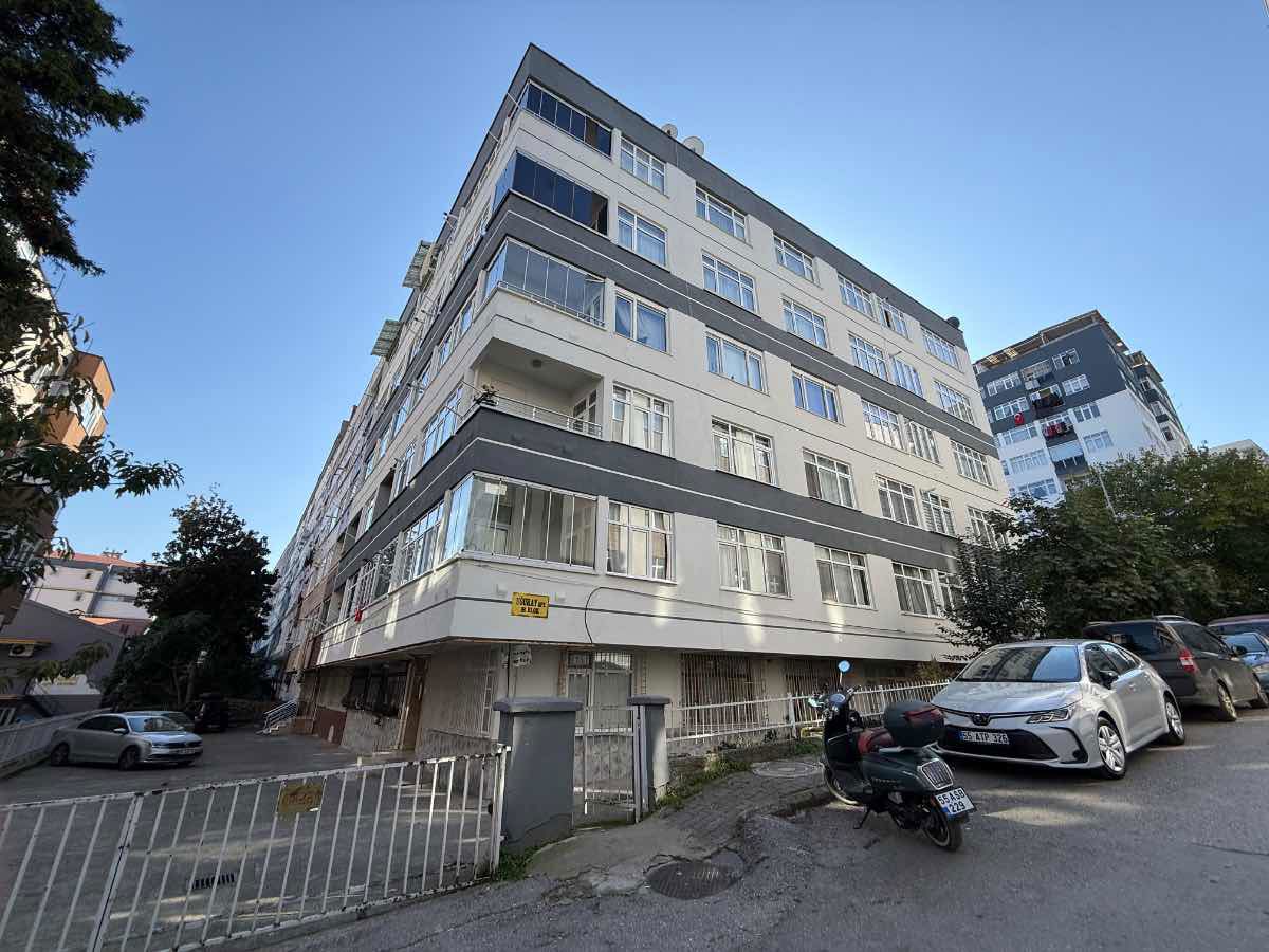 REMAX ŞAHINDEN 56'LARDA 3+1 DENIZ MANZARALI DAIRE