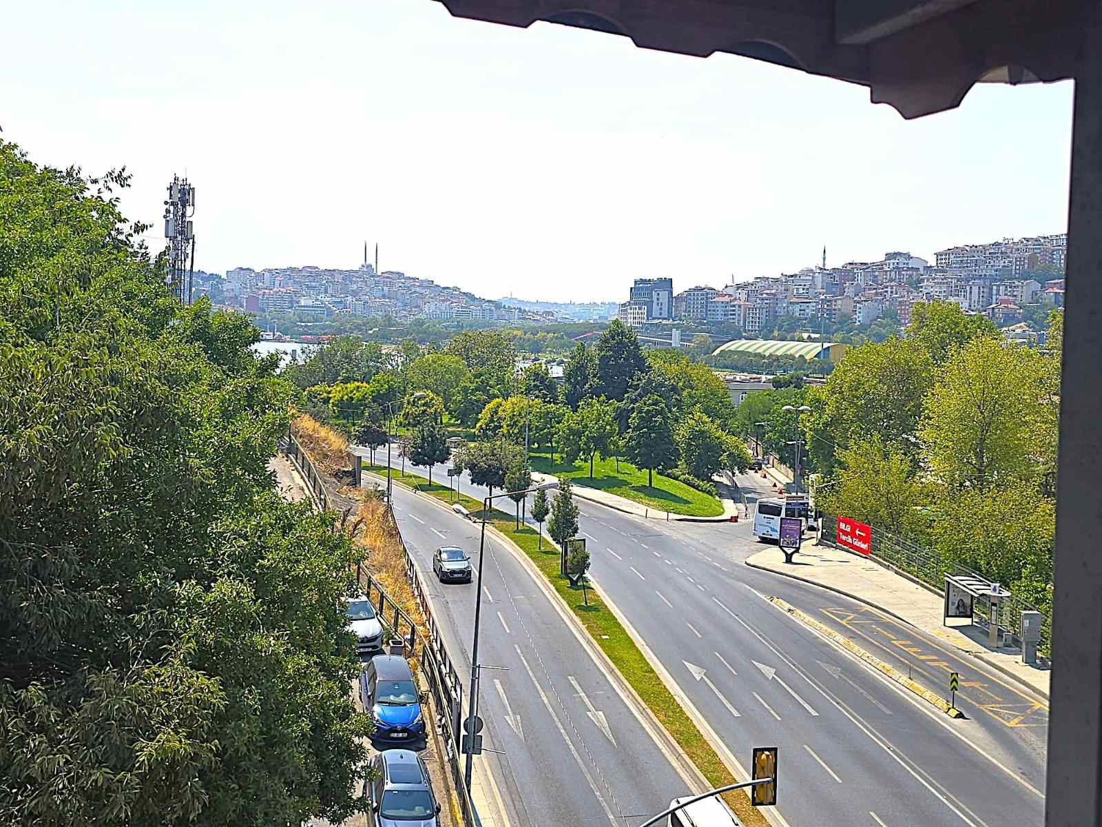 BİLGİ ÜNİVERSİTESİ KARŞISINDA, DENİZ VE YEŞİL MANZARALI ÖZEL TASARIM 3+2 İSKANLI DUBLEKS